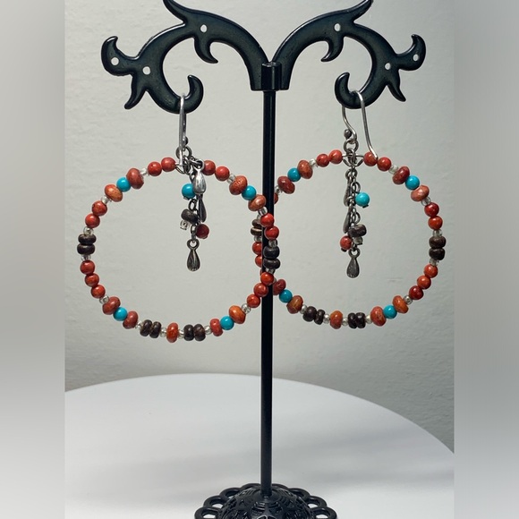 Silpada Rare Sterling Silver Coral, Turquoise, Wood, Shell Bead Hoop Earrings - Picture 5 of 16